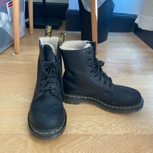 Dr. Martens 1460 WOMEN'S FAUX FUR LINED LACE UP BOOTS